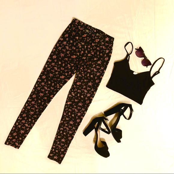 Floral Leggings - Picture 3 of 4